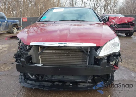 2012 Chrysler 200 Limited из США, поврежденный, VIN 1C3BCBFG6CN217385